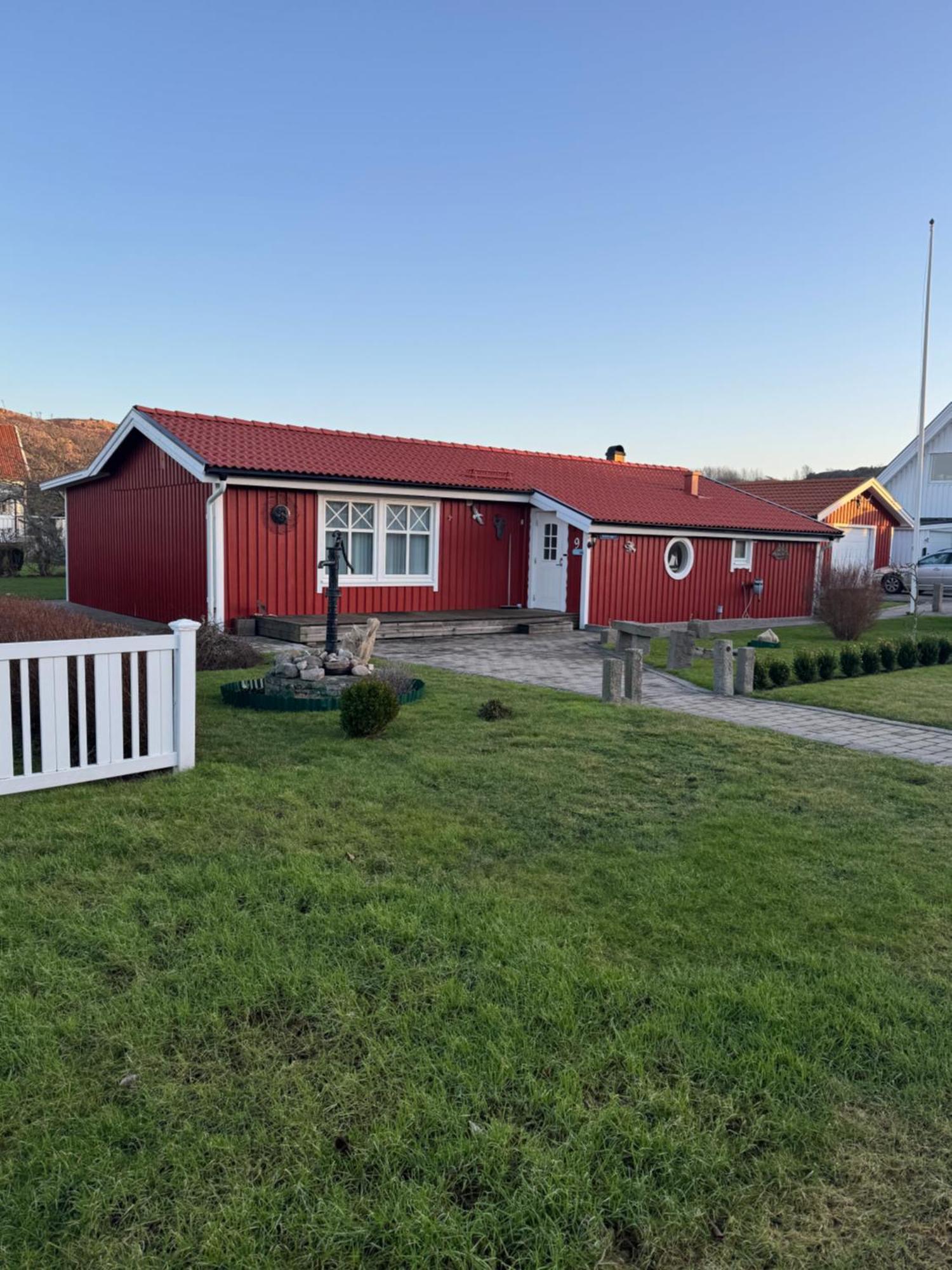 Skoenaste Staellet Som Finns. Bara 300 M Till Havet. Lysekil Bagian luar foto